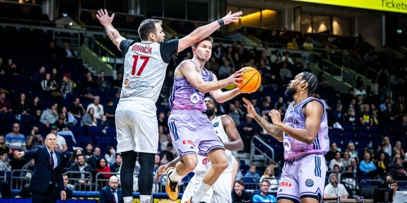 Telekom Baskets Bonn - Alba Berlin Telekom Baskets Bonn - Alba Berlin