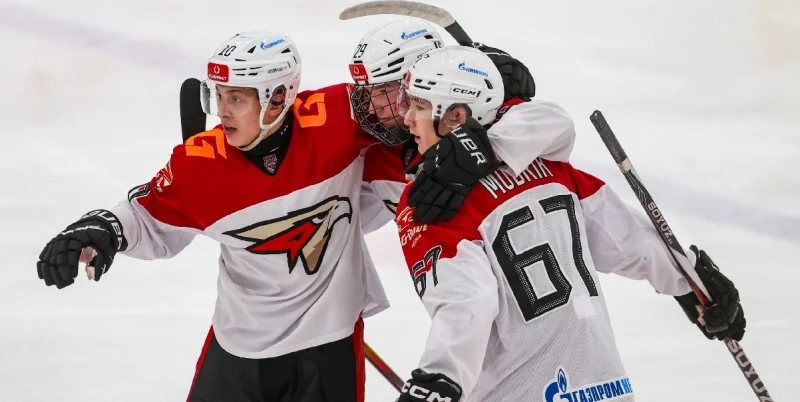 Omskie Yastreby - Molot-Prikamye Perm Juniors Omskie Yastreby - Molot-Prikamye Perm Juniors