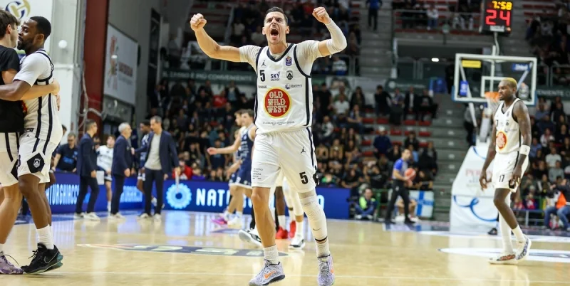 Dinamo Sassari - Pallacanestro Cantu