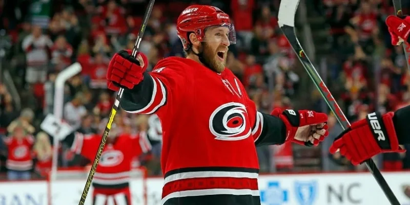Carolina Hurricanes - Minnesota Wild Carolina Hurricanes - Minnesota Wild