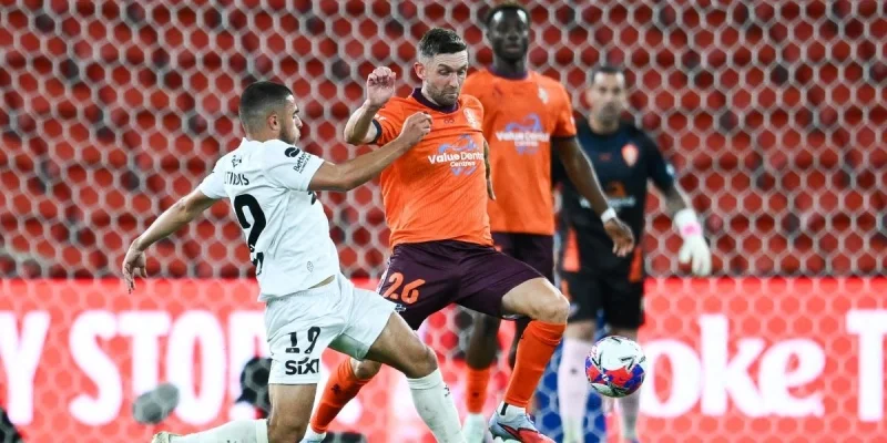 Brisbane Roar FC - Newcastle Jets Brisbane Roar FC - Newcastle Jets