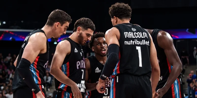 Paris Basketball - Valencia Paris Basketball - Valencia