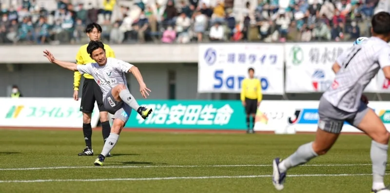 Nagano Parceiro - Tegevajaro Miyazaki