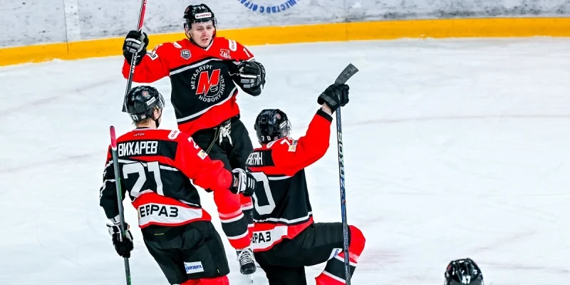 Metallurg Novokuznetsk - HC Chelny