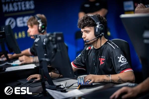 NRG Esports - Imperial e-Sports NRG Esports - Imperial e-Sports