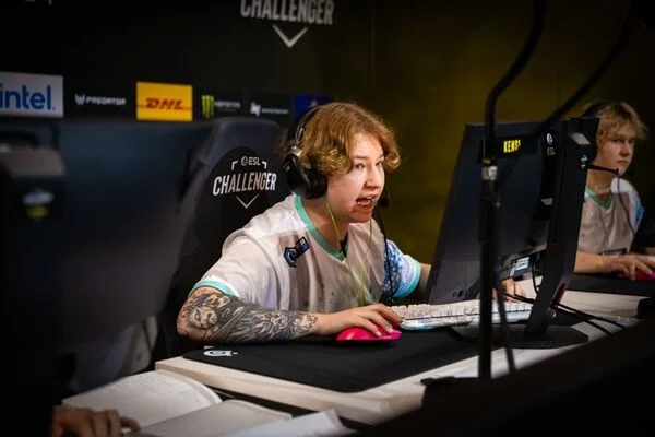 AaB - AMKAL ESPORTS