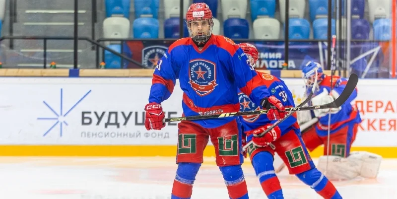Red Mashine - AKM Junior