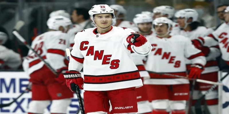 Carolina Hurricanes - Philadelphia Flyers