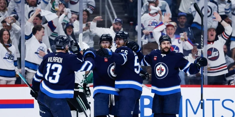 Winnipeg Jets - Ottawa Senators Winnipeg Jets - Ottawa Senators