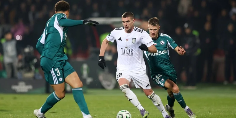 Dynamo Kyiv - FC Noah Dynamo Kyiv - FC Noah