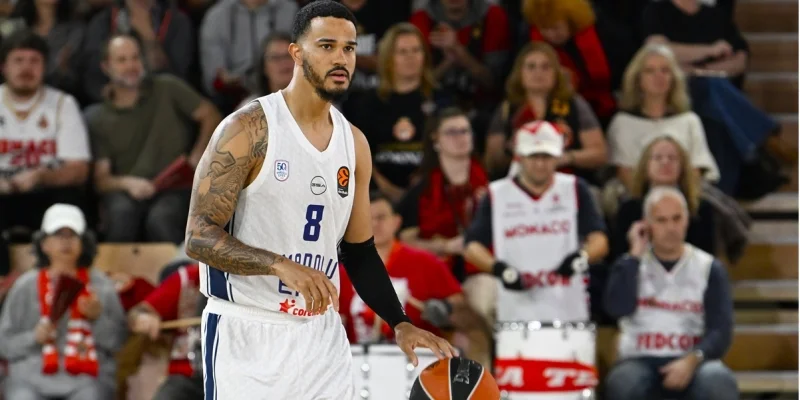Anadolu Efes - BC Dubai