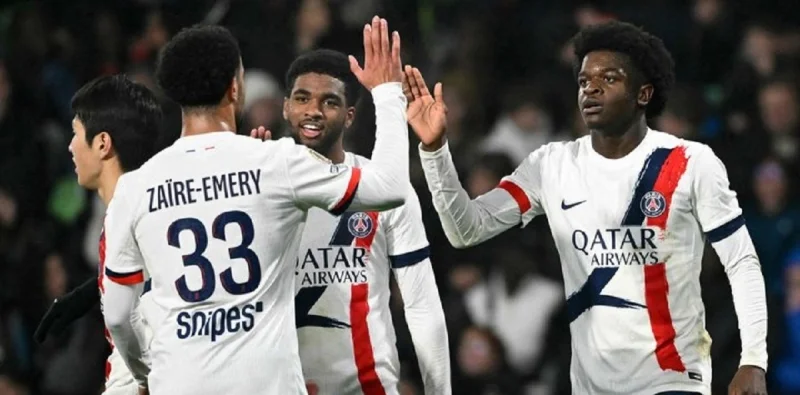 Vendee Fontenay Foot - Paris Saint-Germain