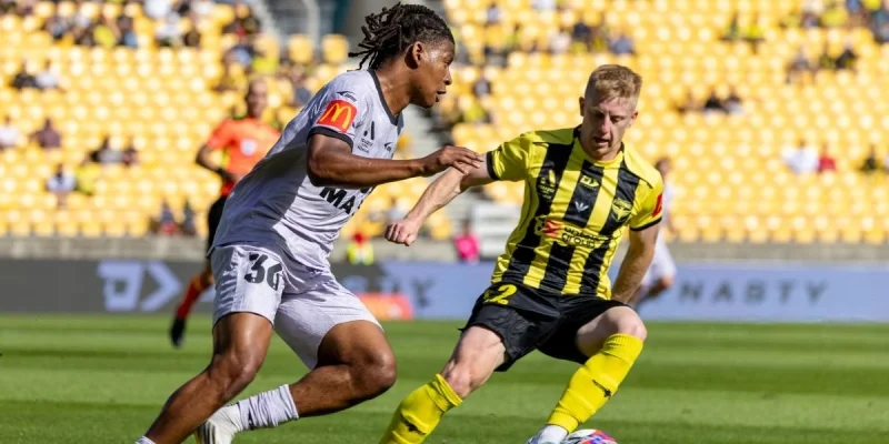 Wellington Phoenix - Central Coast Mariners