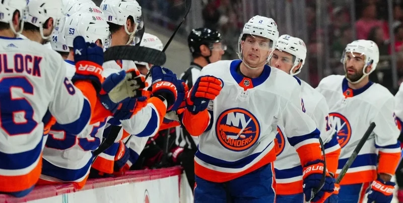 New York Islanders - New York Rangers New York Islanders - New York Rangers