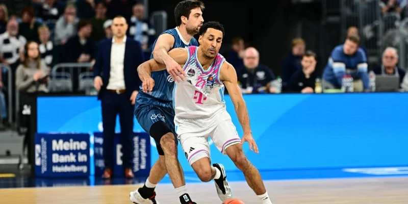 Science City Jena - Telekom Baskets Bonn Science City Jena - Telekom Baskets Bonn