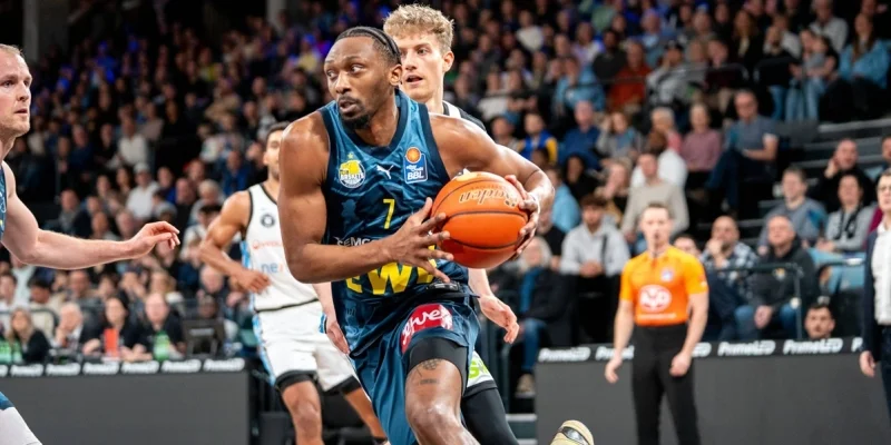 SC RASTA Vechta - EWE Baskets Oldenburg SC RASTA Vechta - EWE Baskets Oldenburg