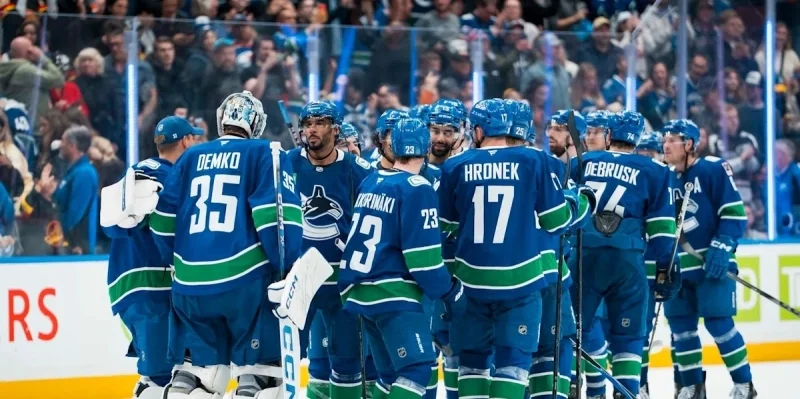 Vancouver Canucks - Philadelphia Flyers Vancouver Canucks - Philadelphia Flyers