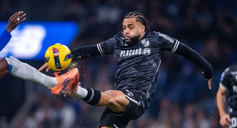 Vitoria de Guimaraes - Nacional