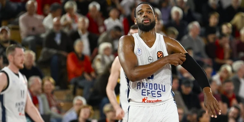 Anadolu Efes - Paris Basketball Anadolu Efes - Paris Basketball