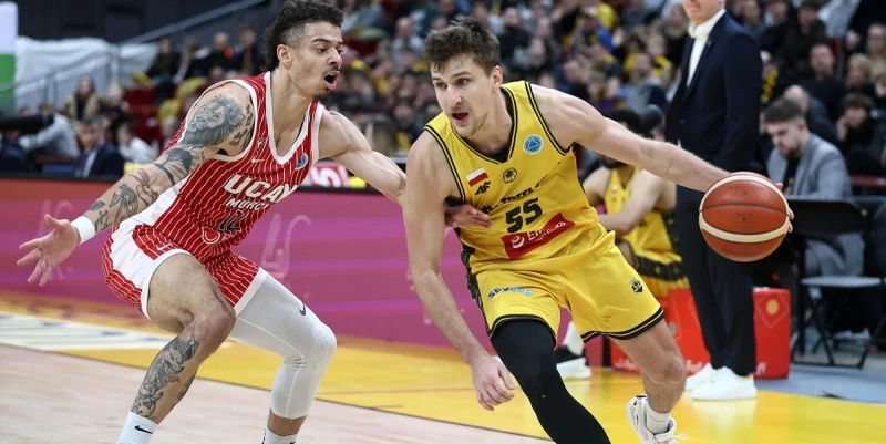 Bilbao Basket - CB Murcia Bilbao Basket - CB Murcia