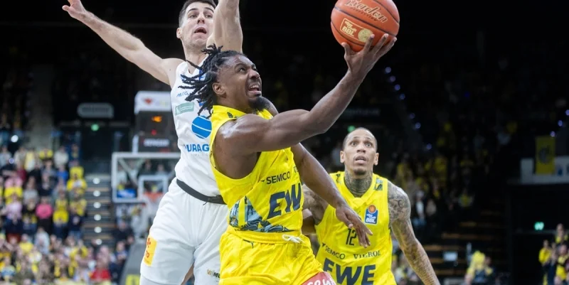 MLP Academics Heidelberg - EWE Baskets Oldenburg MLP Academics Heidelberg - EWE Baskets Oldenburg