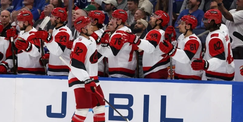 Carolina Hurricanes - Florida Panthers