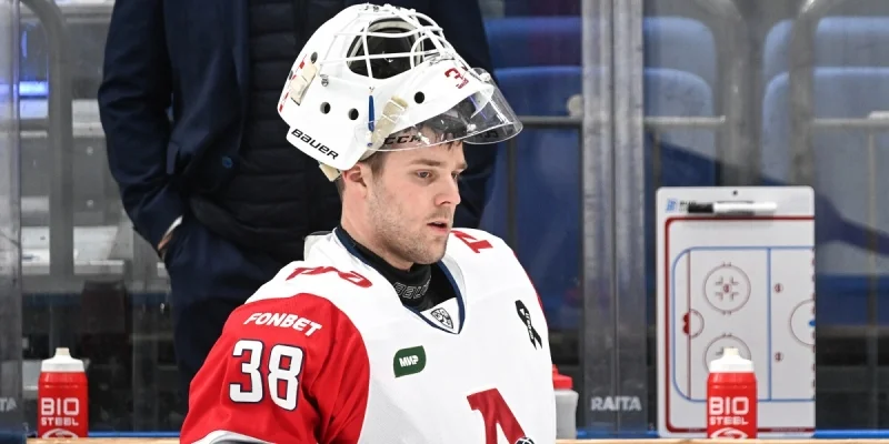 Lokomotiv Yaroslavl - Shànghǎi lóng duì
