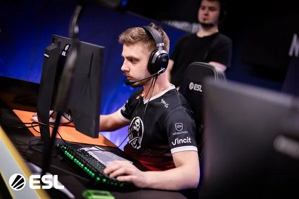 AM Gaming - Phantom