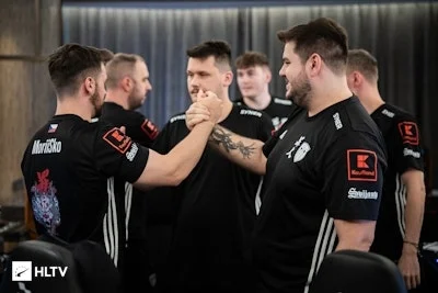 mouz NXT - UniTY 