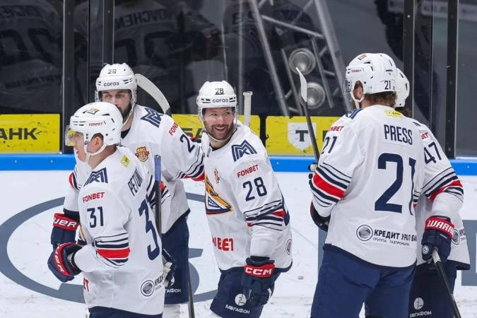 Metallurg Magnitogorsk - Traktor Metallurg Magnitogorsk - Traktor