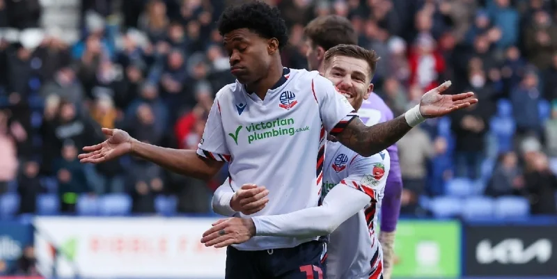 Bolton Wanderers - Burton Albion