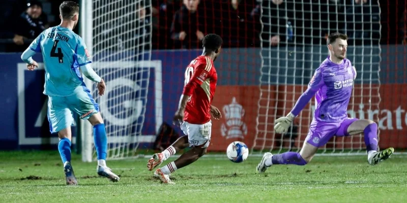 Salford City - Chesterfield Salford City - Chesterfield