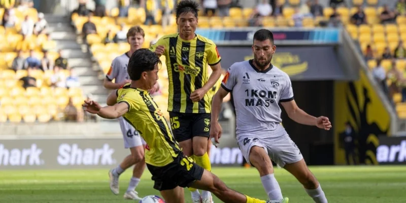 Western Sydney Wanderers FC - Wellington Phoenix