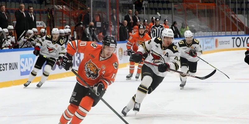 Amur Khabarovsk - Avangard Omsk