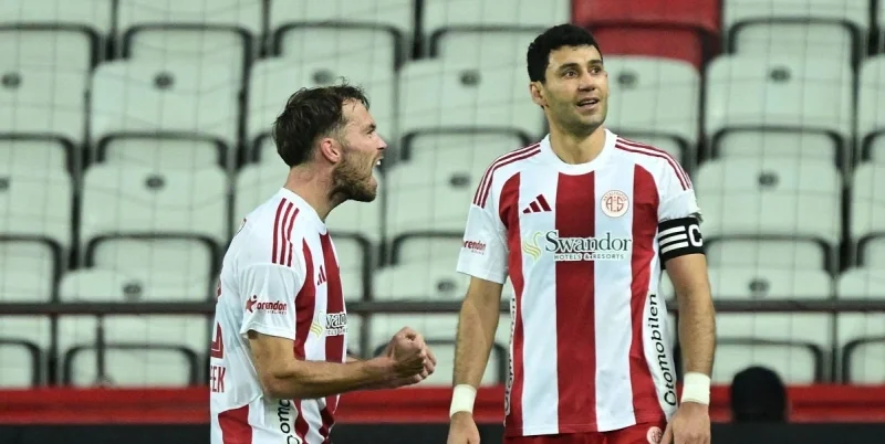Antalyaspor - Samsunspor Antalyaspor - Samsunspor