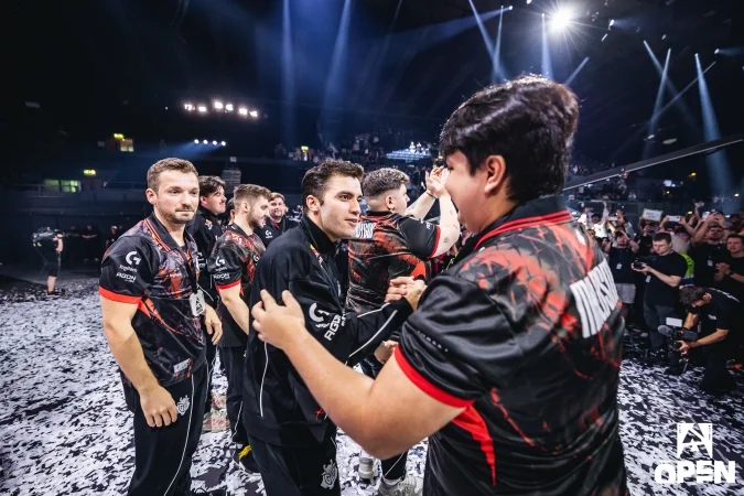 G2 Esports - PARIVISION