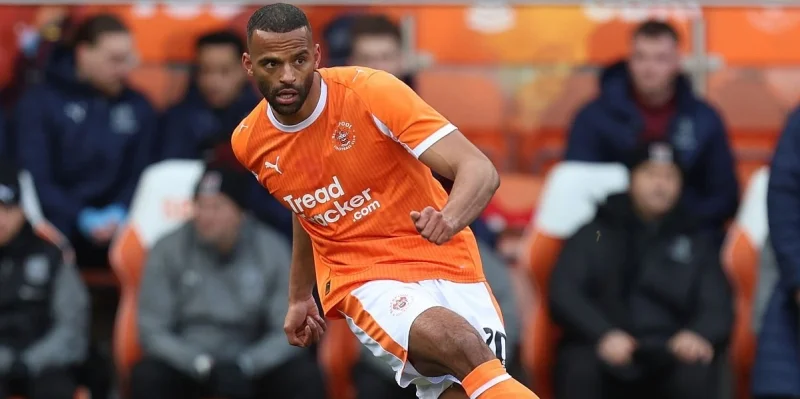 Blackpool - Mansfield Town Blackpool - Mansfield Town
