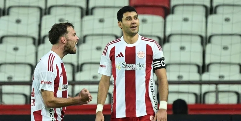 Kayserispor - Antalyaspor Kayserispor - Antalyaspor