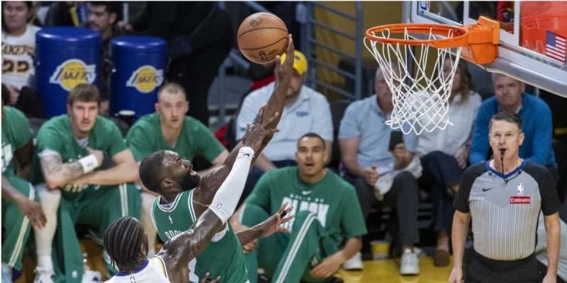 Phoenix Suns - Boston Celtics Phoenix Suns - Boston Celtics