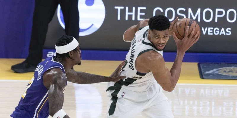 Milwaukee Bucks - Cleveland Cavaliers Milwaukee Bucks - Cleveland Cavaliers