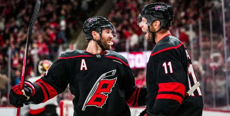 Carolina Hurricanes - Tampa Bay Lightning Carolina Hurricanes - Tampa Bay Lightning
