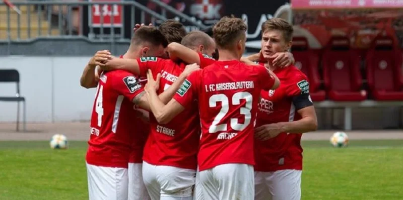 Kaiserslautern - Paderborn Kaiserslautern - Paderborn