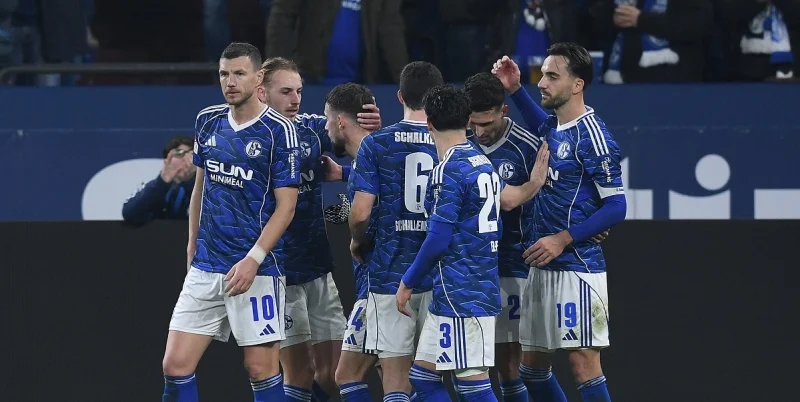 Greuther Fuerth - Schalke 04 Greuther Fuerth - Schalke 04