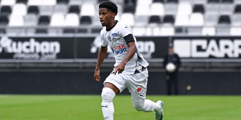 Amiens - Troyes Amiens - Troyes
