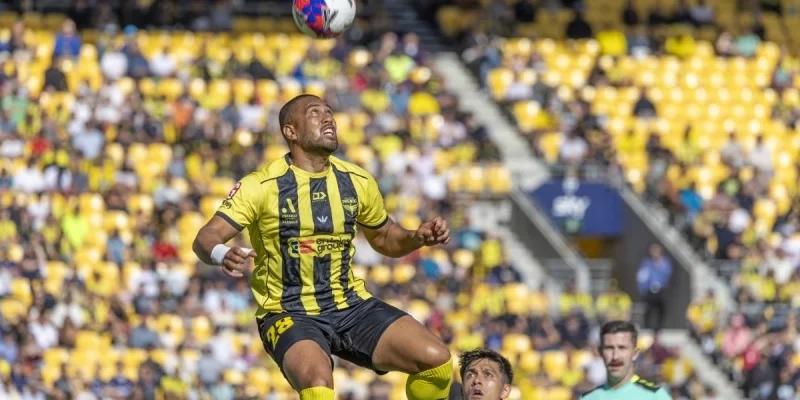 Adelaide United - Wellington Phoenix Adelaide United - Wellington Phoenix