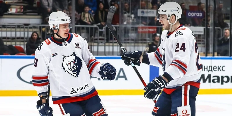 Neftekhimik Nizhnekamsk - Traktor