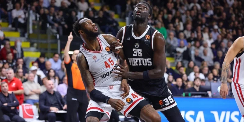 Paris Basketball - Olympiacos B.C. Paris Basketball - Olympiacos B.C.