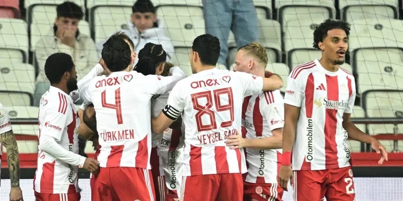 Antalyaspor - Gaziantep FK Antalyaspor - Gaziantep FK