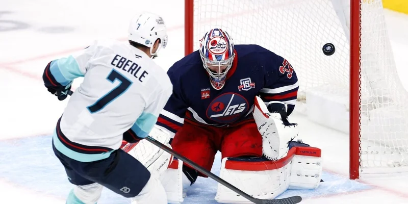 Winnipeg Jets - St. Louis Blues Winnipeg Jets - St. Louis Blues