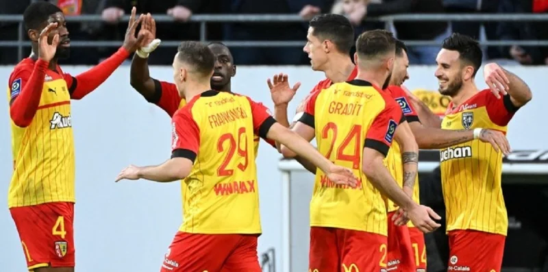 Lens - Angers